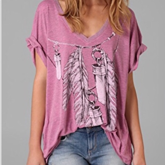 Wildfox Tops - WildFox Oversized Feathers Crystal T Shirt I29